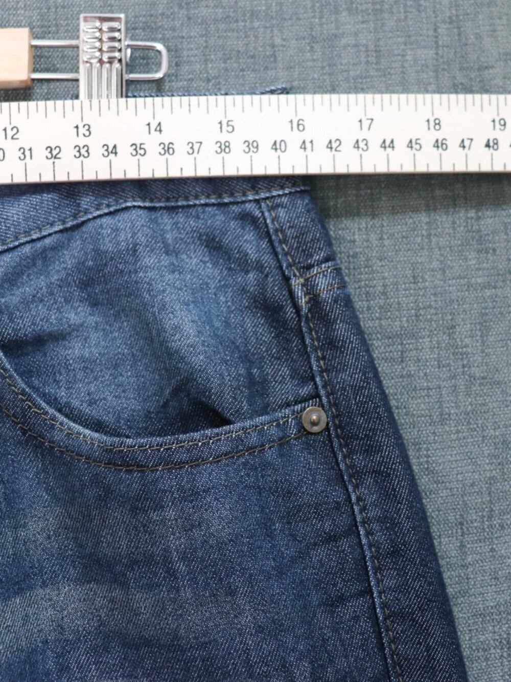 Colours Alexander Julian Mens Jeans 32x*30 Medium Wash Relaxed Straight Denim - Picture 9 of 12
